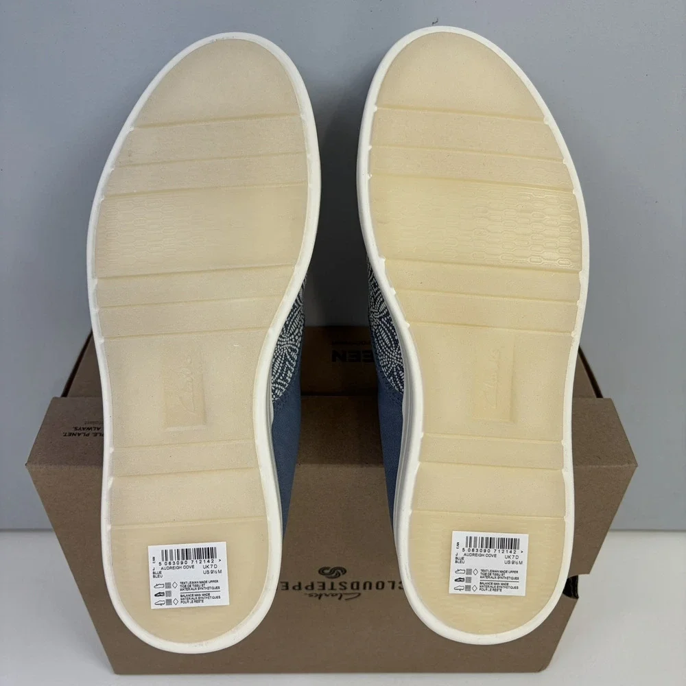 Clarks‎ Womens Audreigh Cove Blue Active Shoes Size 9.5 Comfort Casual Cushion